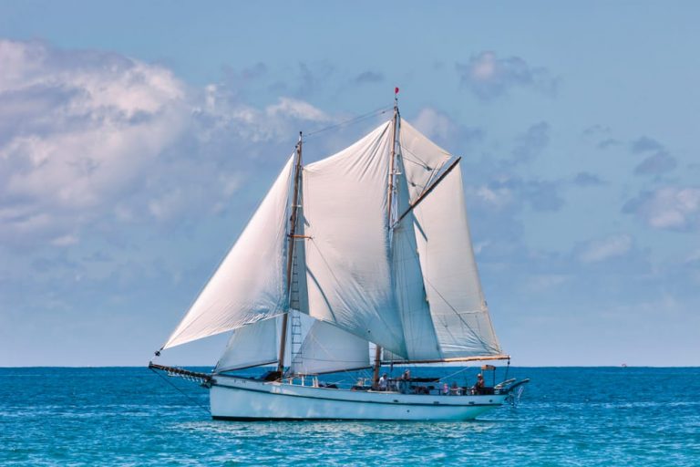 schooner cruises near me